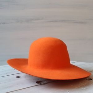 Vintage Eatons Furfelt Hat